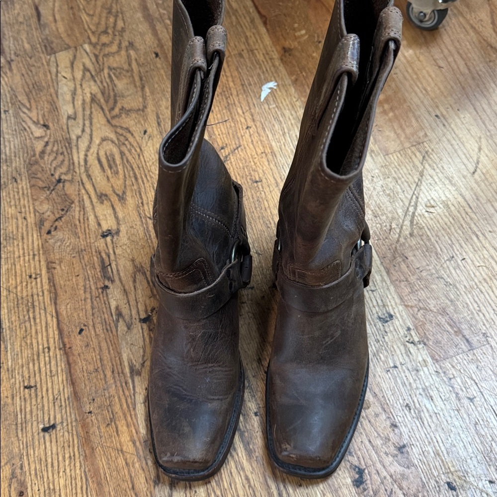 NWOT Frye 12R Harness Tall Leather Western Cowgirl Boots Shoes Size 8.5 - Picture 6 of 6